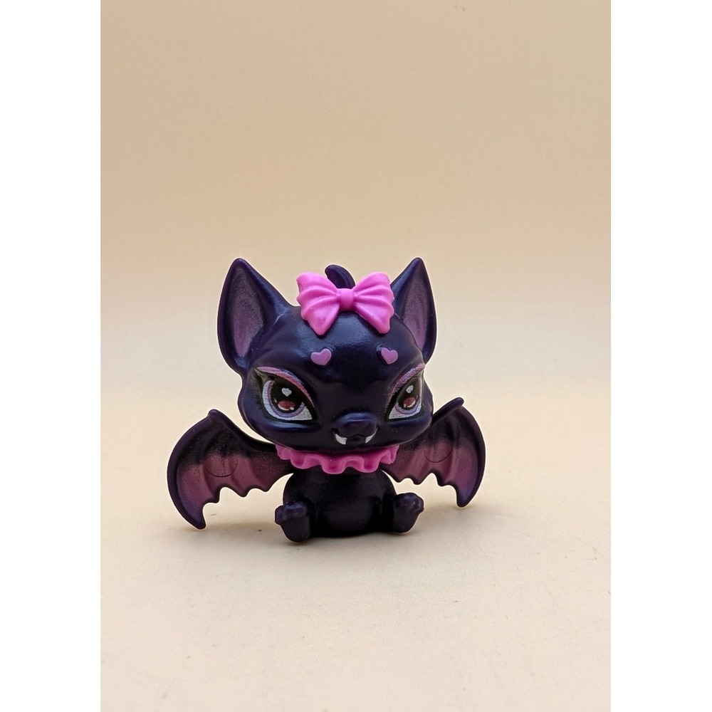 Littlest Pet Shop Purple Bat Figure Pink Bow Heart Eyes LPS Mini Toy